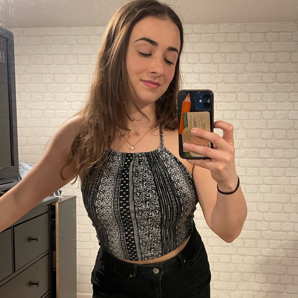 Halter top
